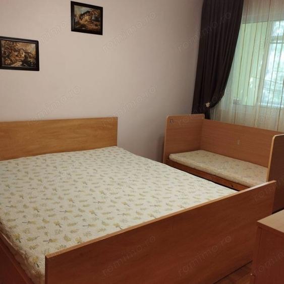 Apartament cu 3 camere decomandat în Odobescu