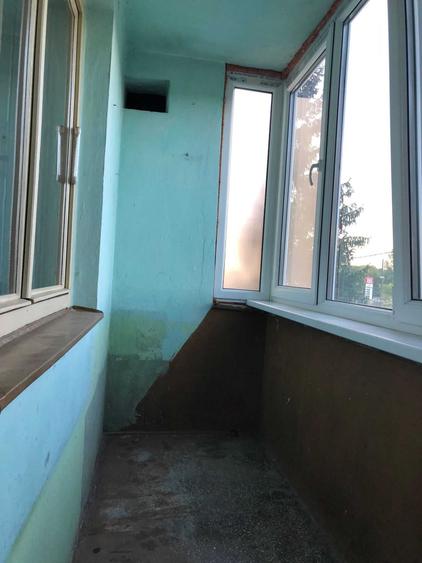 Apartament cu 3 camere decomandat în Triaj