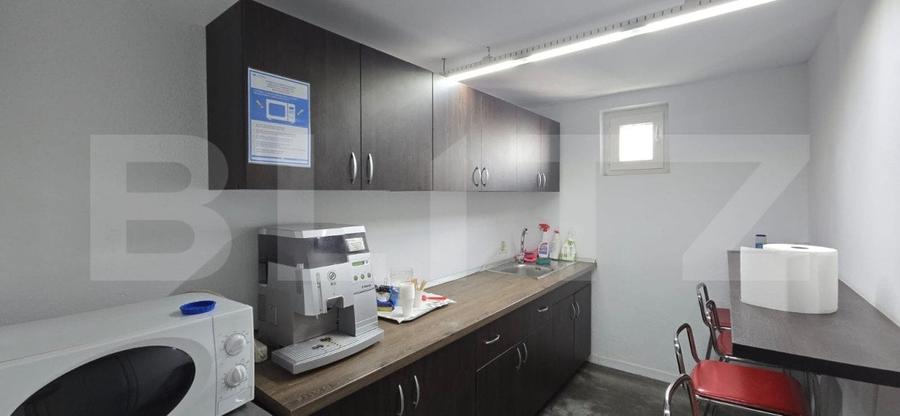 Spațiu comercial, de 700 mp, în Bariera Vâlcii