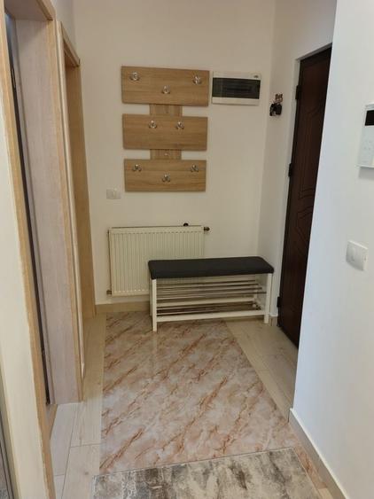 Apartament cu 3 camere decomandat în Bod