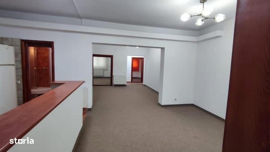 Apartament cu 3 camere, mobilat în Foișorul de Foc