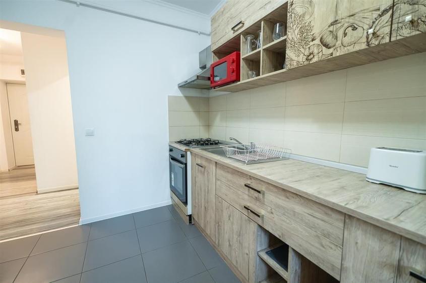 Apartament cu 2 camere semidecomandat în Plopilor
