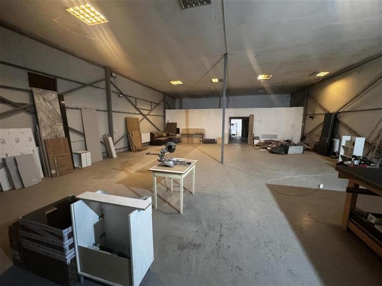 Spațiu comercial, de 350 mp, în Poștei - Bucov