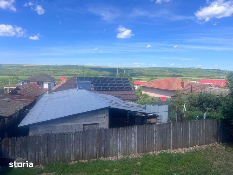 Casă cu 7 camere cu Teren 580 Mp în Șimnicu de Sus