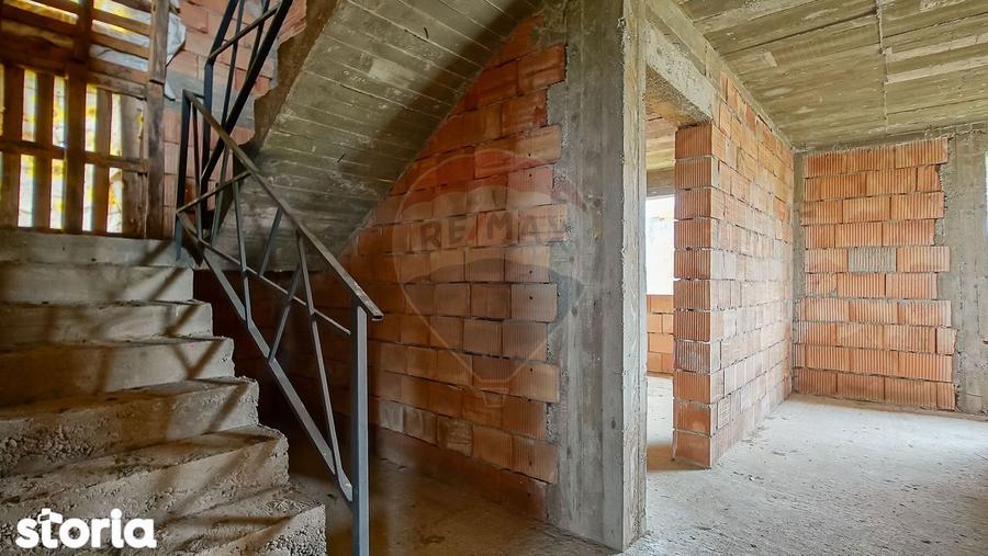 COMISION 0%|Casa individuala |185.5 mp utili |500 mp teren | Feldioara - 16