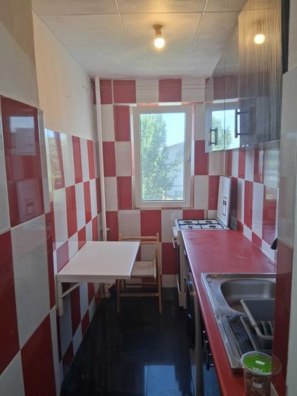 Apartament cu 2 camere decomandat în Brâncoveanu