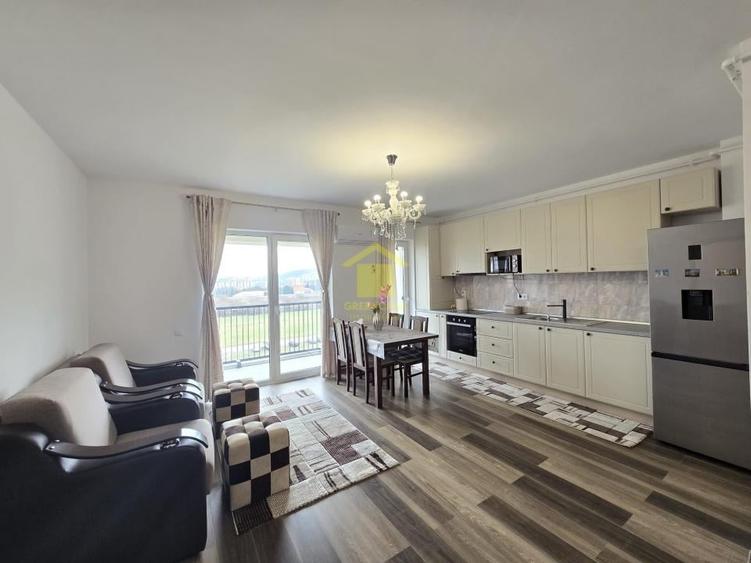Apartament cu 2 camere semidecomandat, mobilat în Florești — fotografia 1