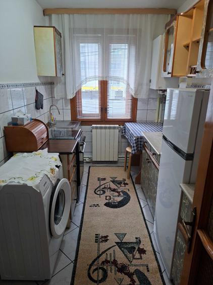 Apartament cu 2 camere semidecomandat în George Enescu