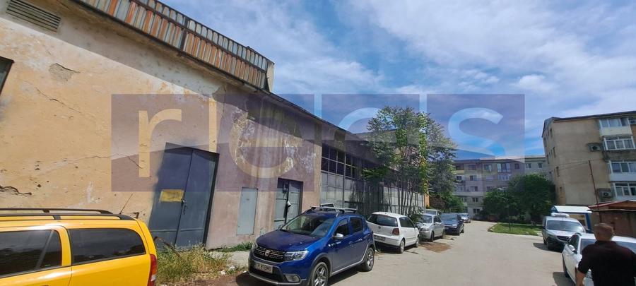 Spațiu industrial, de 410 mp, în Central