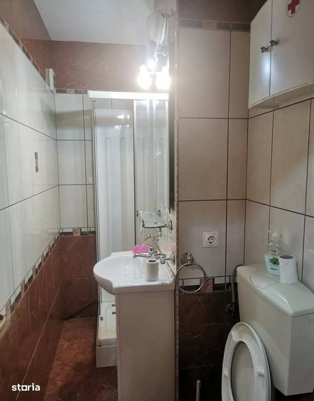 Apartament cu 4 camere decomandat în Rogerius