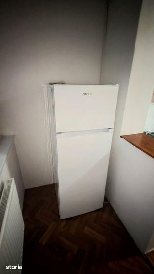 Inchiriez apartament 2 camere, B-dul Grivi?ei - 6