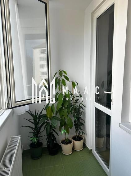 Apartament cu 2 camere semidecomandat, mobilat în Mihai Viteazul