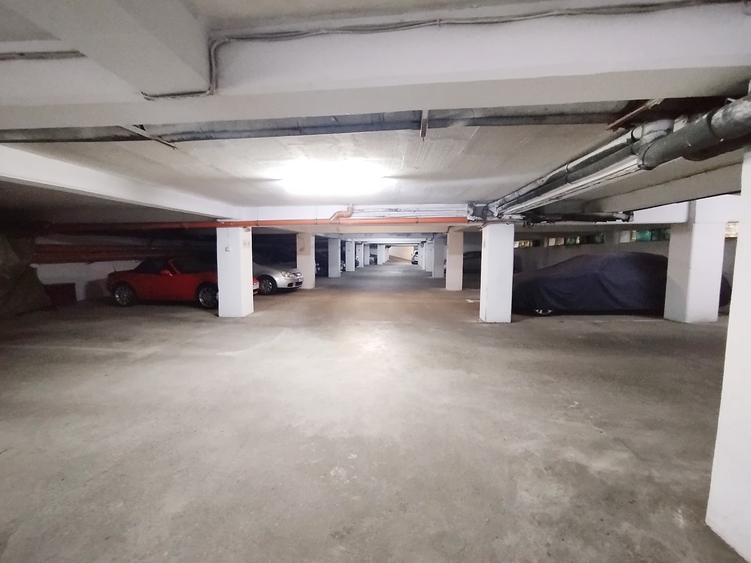 Apartament 2 camere Str. București cu parcare subterană - 13