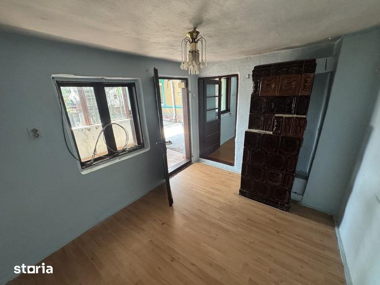 Rahova, Sector 5, Casa individuala 4 Camere plus dependinte. - 2