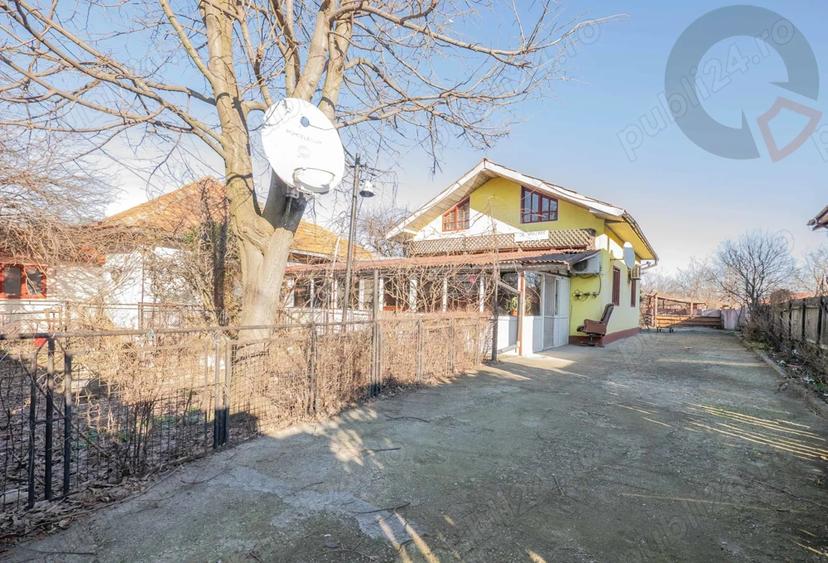 Casă în Căzănești