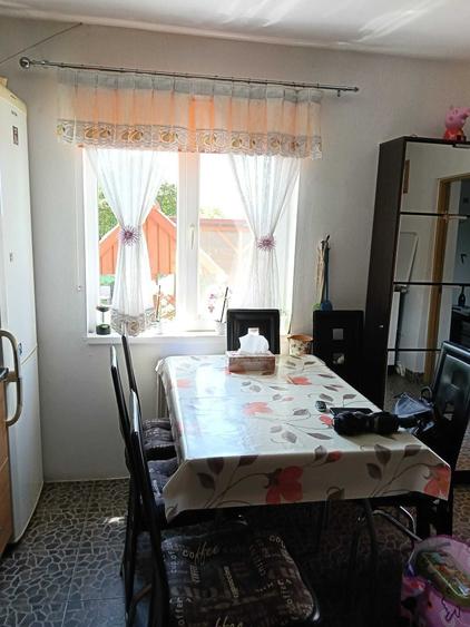 Casă cu 2 camere în Fotoș
