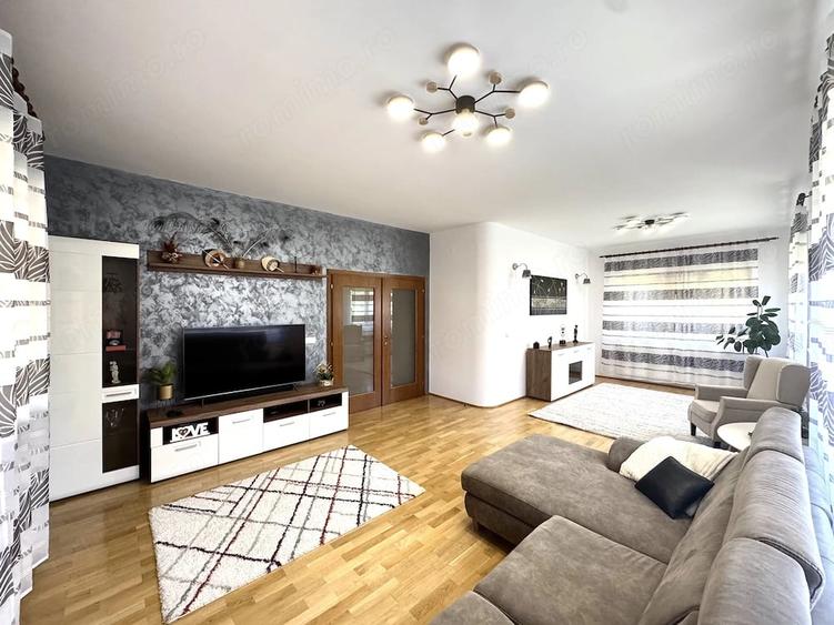 Casă cu 3 camere cu Teren 600 Mp în Lunei
