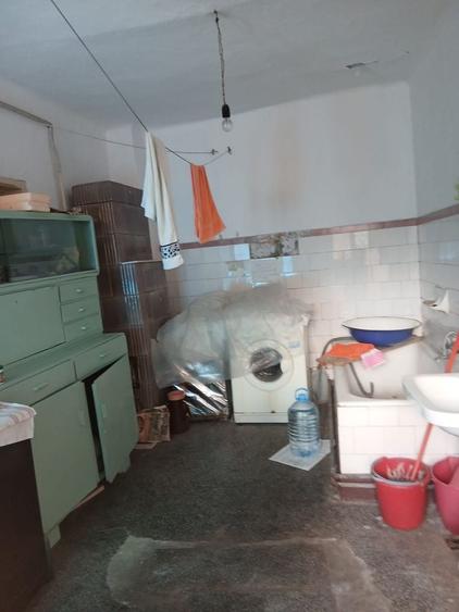 Casă cu 3 camere în Central