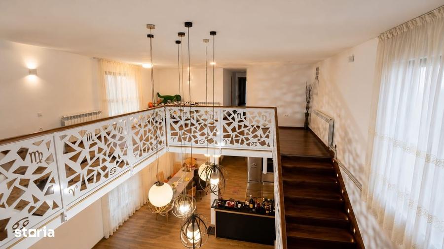 Casă cu 4 camere cu Teren 2100 Mp în Central