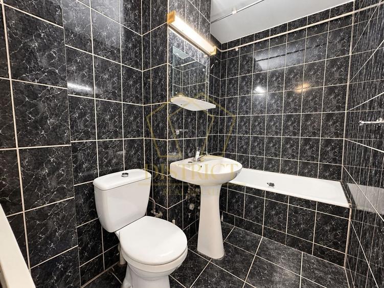 Apartament cu 2 camere semidecomandat, mobilat în Complex Studențesc