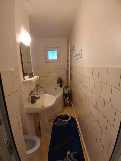 Apartament cu 2 camere nedecomandat în Narcisa