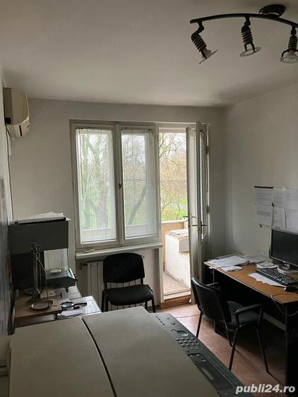 Apartament cu 3 camere semidecomandat în Ultracentral