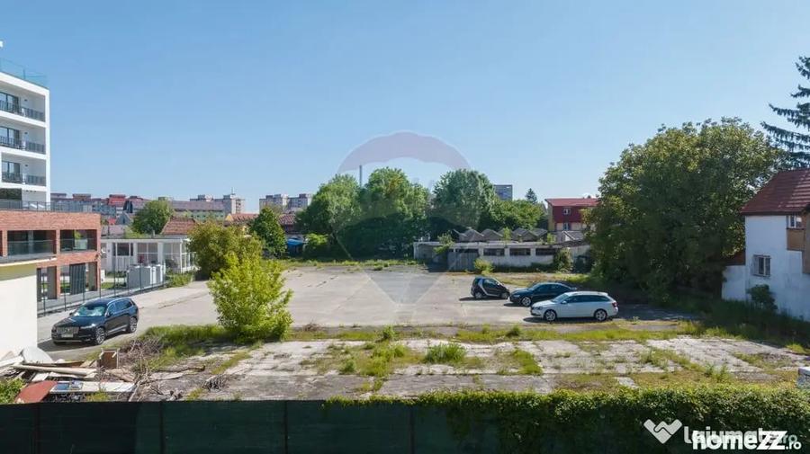 Teren de 3256 mp, în Județean