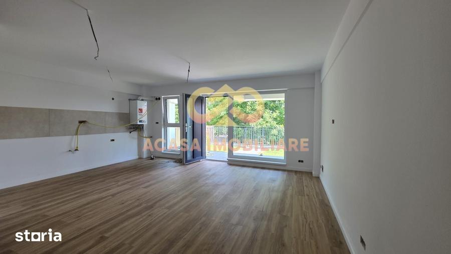 Apartament cu 3 camere decomandat în Valea Lupului