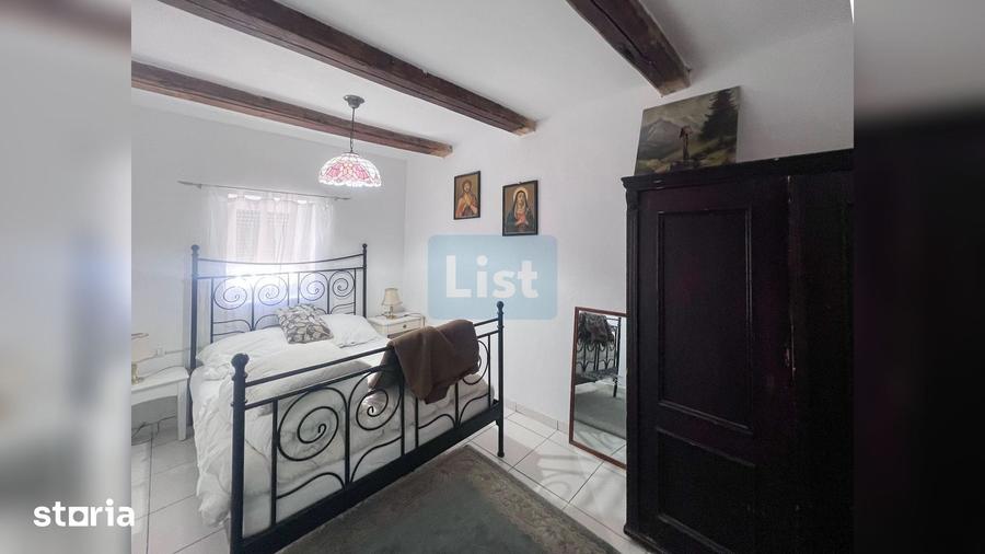 Casă cu 4 camere cu Teren 686 Mp în Brebu