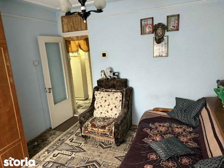 2 camere decomandat, ansamblul Calarasi 4 - 7