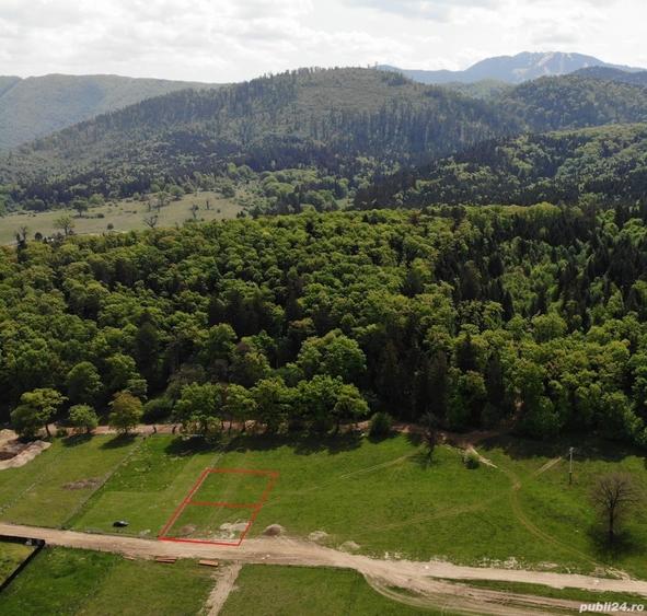 Teren de 1380 mp, în Cristian