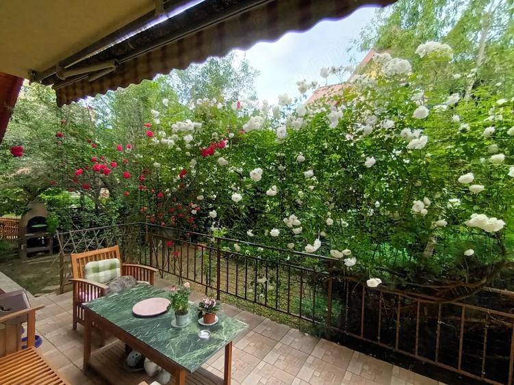 Casă individuală cu 5 camere cu Teren 500 Mp în Trivale