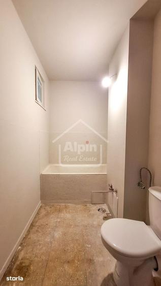 Apartament cu 2 camere semidecomandat în Centrul Civic