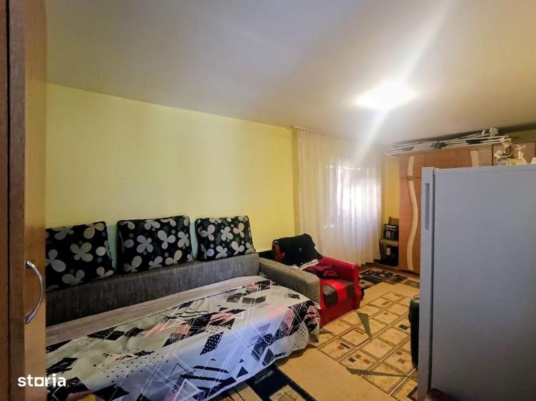 Casa de vanzare cu 4 camere Rm Valcea - 6