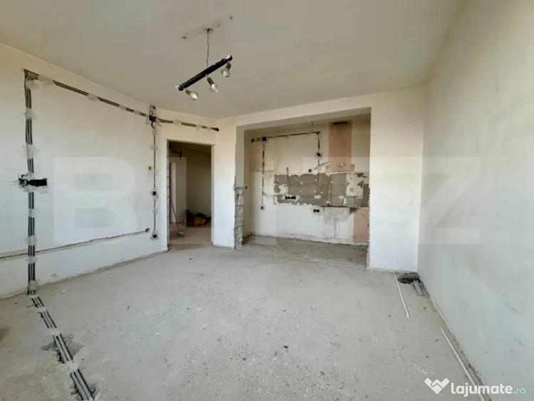 Apartament cu 2 camere decomandat în Dacia