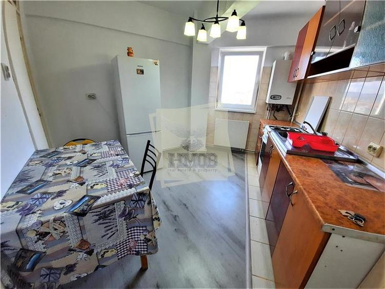 Apartament cu 2 camere decomandat în Mihai Viteazul