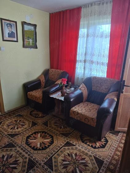 Casă cu 3 camere în Central