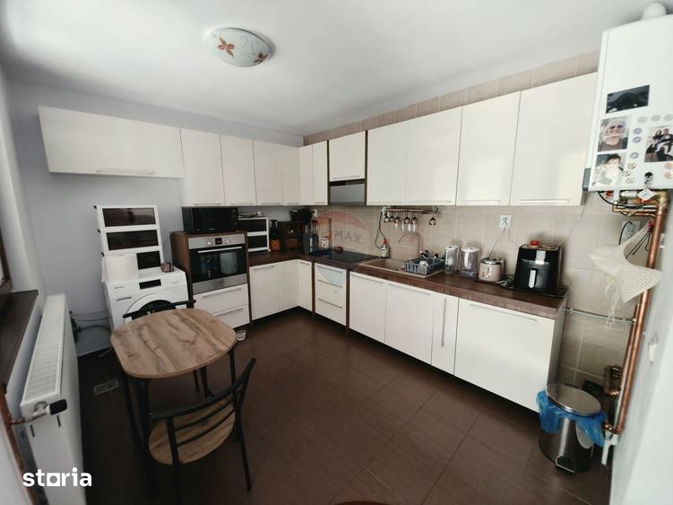 Casă cu 3 camere cu Teren 205 Mp în Central