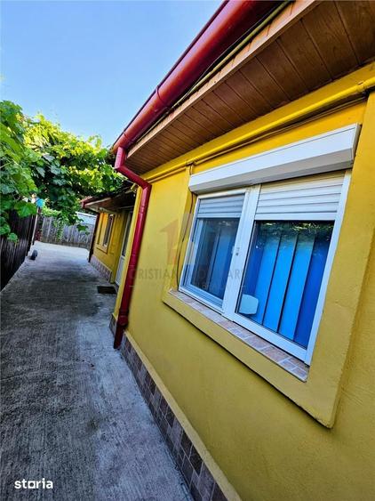 Casă cu 3 camere cu Teren 198 Mp în Plantelor