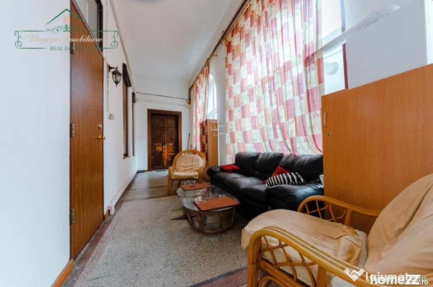 Apartament cu 2 camere nedecomandat în Central