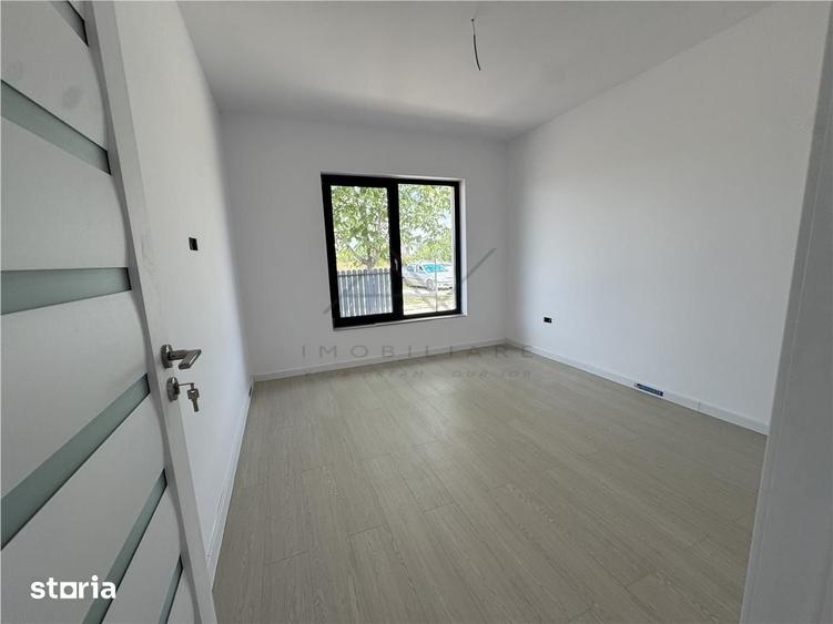 Casă cu 3 camere cu Teren 260 Mp în Domnești
