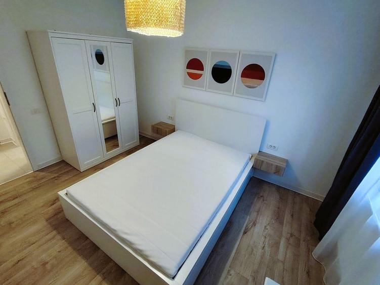 Apartament cu 2 camere decomandat în Berceni