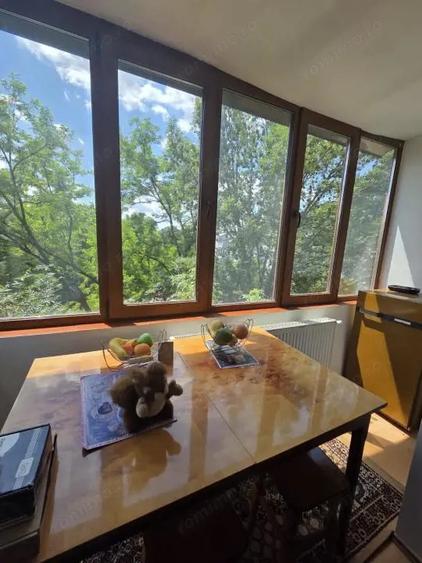 Apartament cu 2 camere nedecomandat în Tătărași