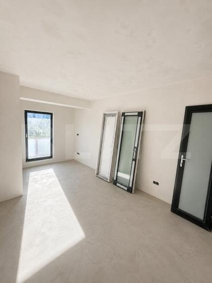 Apartament cu 3 camere semidecomandat în Mănăștur