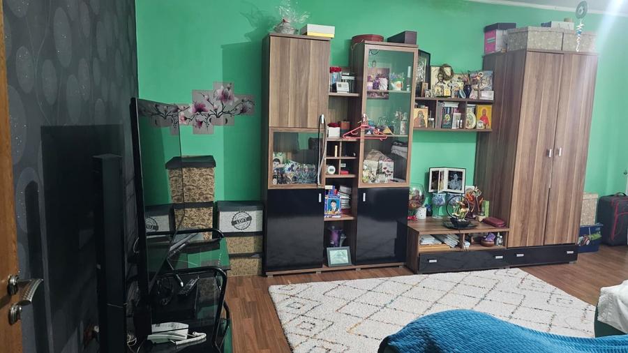 Apartament cu 2 camere decomandat în Siderurgiștilor