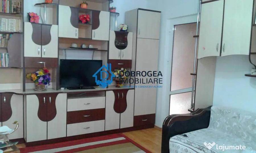 Apartament cu 2 camere semidecomandat în Păcii