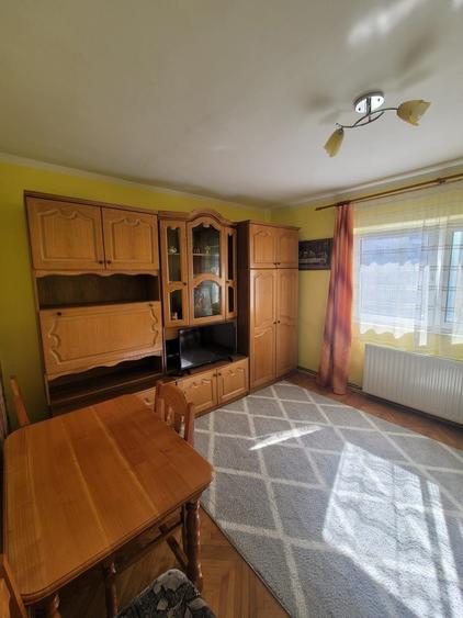 Garsonieră decomandată în Central