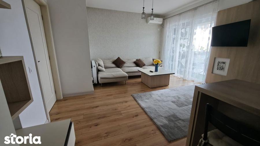 Apartament cu 3 camere în 9 Mai