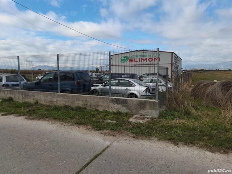 Spațiu comercial, de 360 mp, în Sânpetru