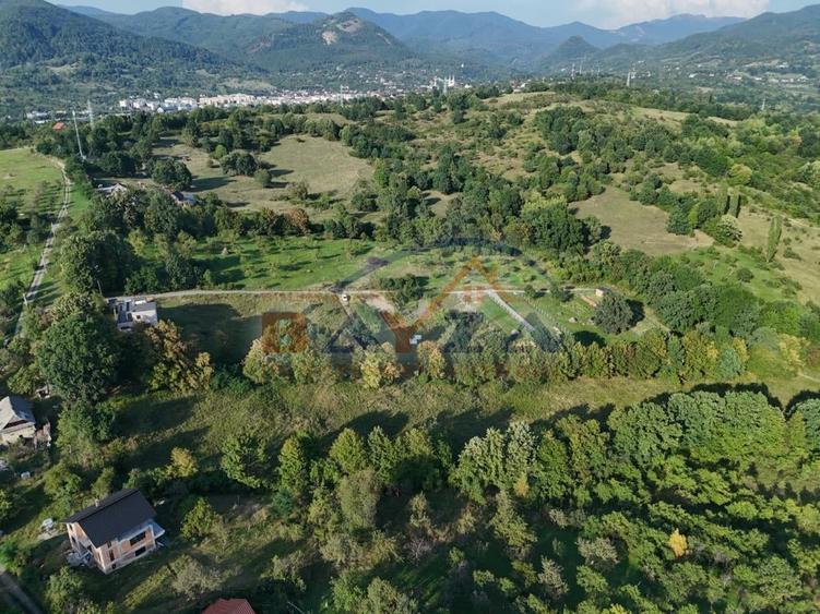 Teren Construcții intravilan de 7450 mp, în Exterior Nord